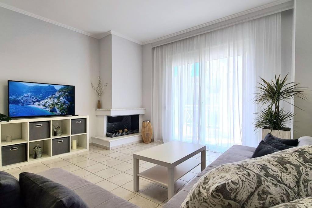 Ivanna Apartment Nea Moudania Ngoại thất bức ảnh