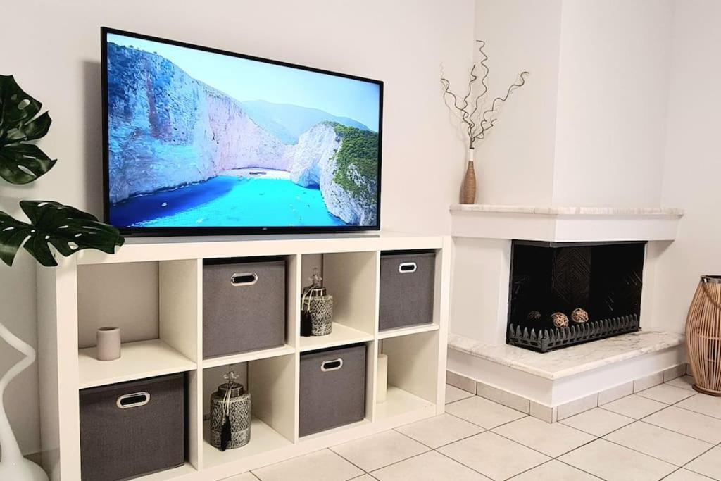 Ivanna Apartment Nea Moudania Ngoại thất bức ảnh